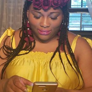 Meet your Posher, Tamara